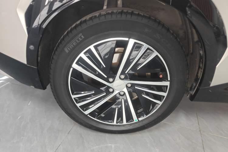 Used Lynk & Co 08 EM-P 2023 245km Ultra-Long Range Halo
