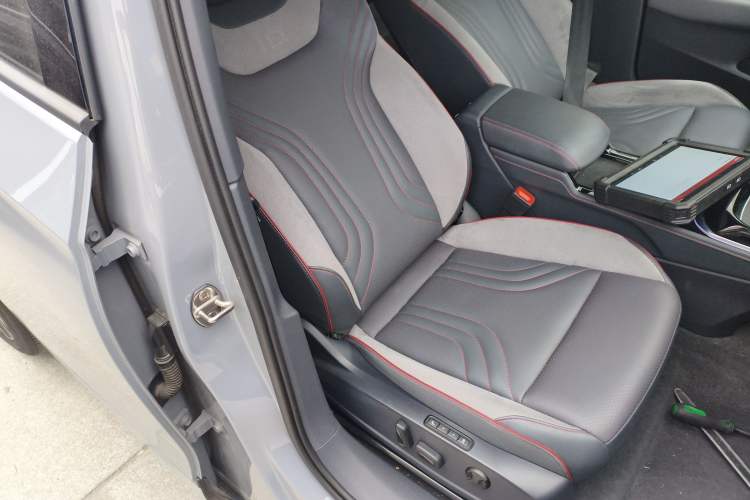 Used Volkswagen ID.4 CROZZ 2024 PRIME