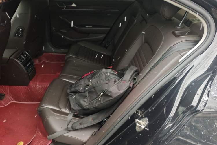 Used Volkswagen Magotan 2018 Facelift 330TSI DSG Luxury Model
