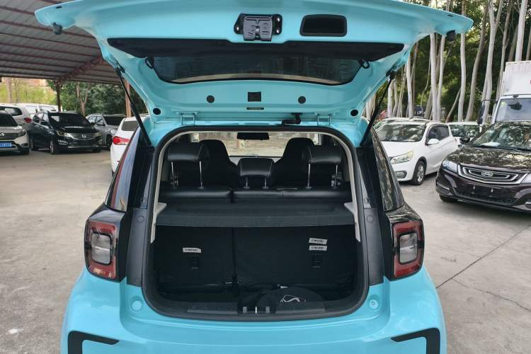 Used SOL E10X 2021 302 km Range Luxury Version 30.2 kWh