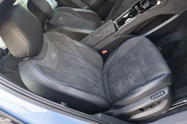 Used Volkswagen Tiguan L 2024 PRO 380TSI Four-Wheel Drive R-Line Prestige Edition