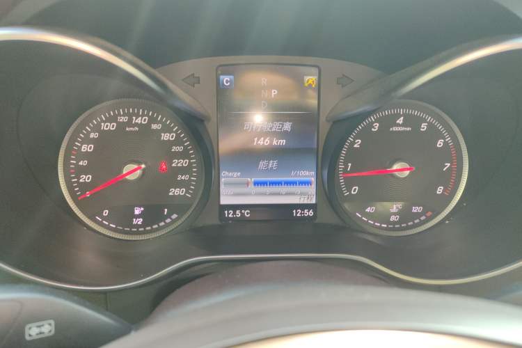 Used Mercedes-Benz GLC 2019 Facelift GLC 260 L 4MATIC Luxury Model