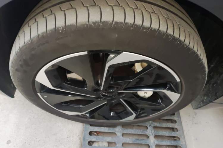 Used Zeekr 001 2023 YOU Edition 100 kWh
