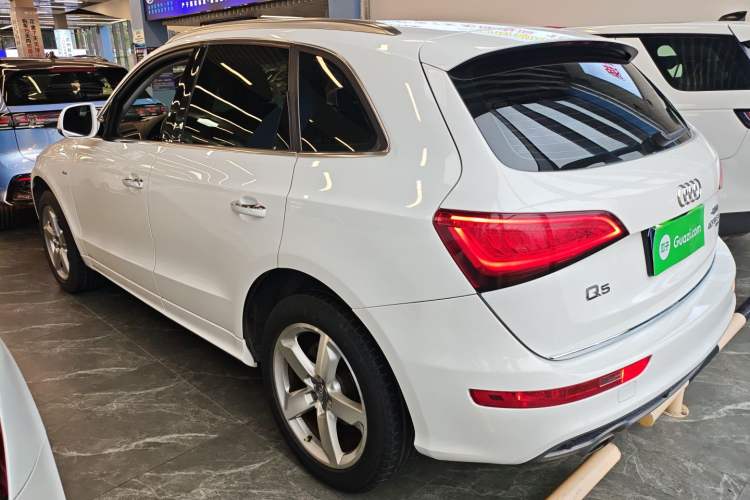 Used Audi Q5 2017 Plus 40 TFSI Ambition Model