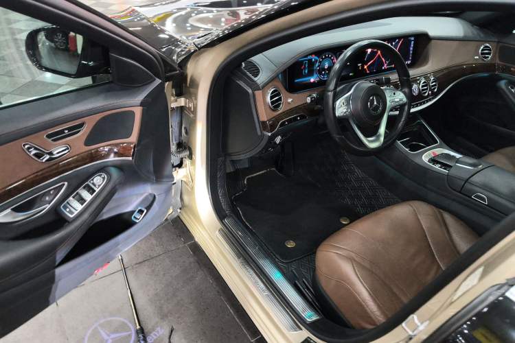 Used Mercedes-Benz S-Class 2019 S 320 L