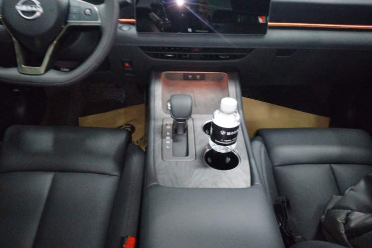 Used Nissan Teana 2026 Model Harmony Cockpit 2.0L Ultra-Comfort Edition
