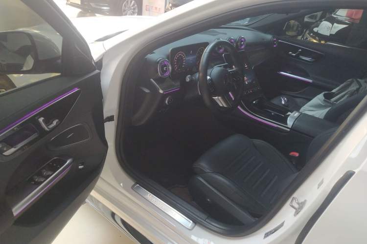 Used Mercedes-Benz C-Class 2024 Second Facelift C 260 L Sport Edition
