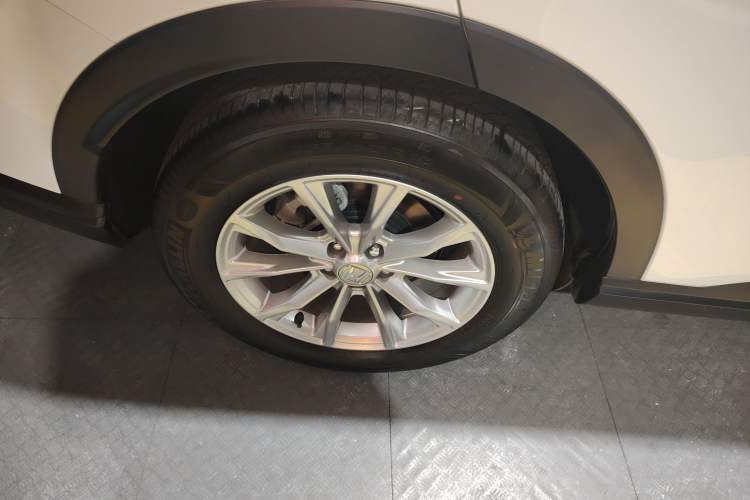 Used Honda CR-V 2023 240TURBO Two-Wheel Drive Deluxe Edition 7 Seats
