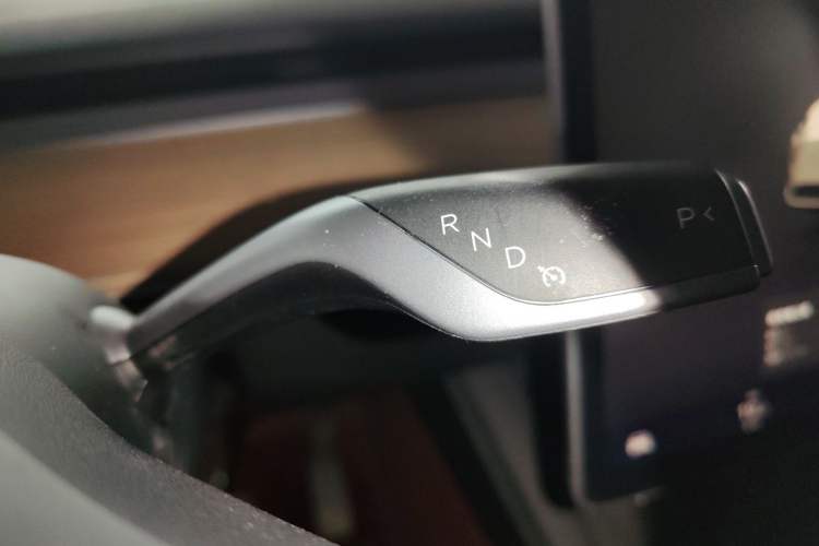 Used Tesla Model Y 2022 Rear-Wheel-Drive Version
