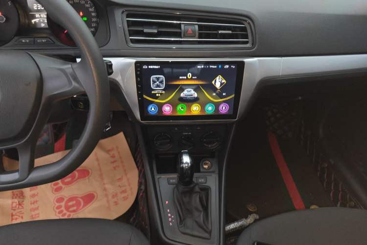 Used Volkswagen Lavida 2019 Lavida Start 1.5L Automatic Trendy Version China VI Standard