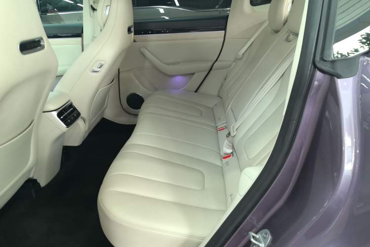 Used Hima Luxeed R7 2025 Range-Extended Version 251 km Max
