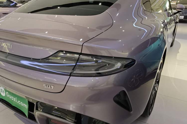 Used  SU7 2024 Rear-Drive Ultra-Long Range Advanced Pro-Level Intelligent Driving Version
