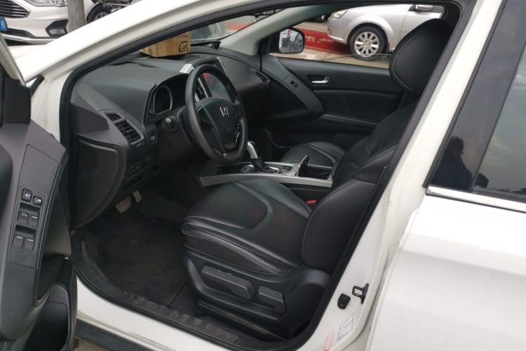 Used Luxgen U6 SUV 2016 1.8T Style Value Model
