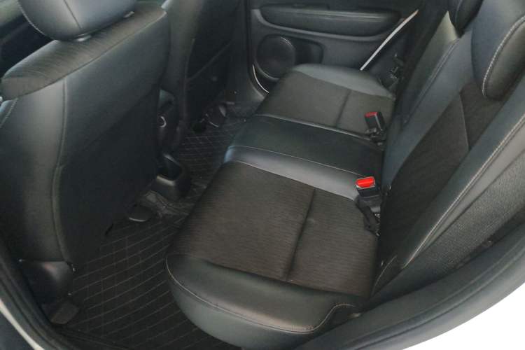 Used Honda Vezel 2020 1.5L CVT Pioneer Edition