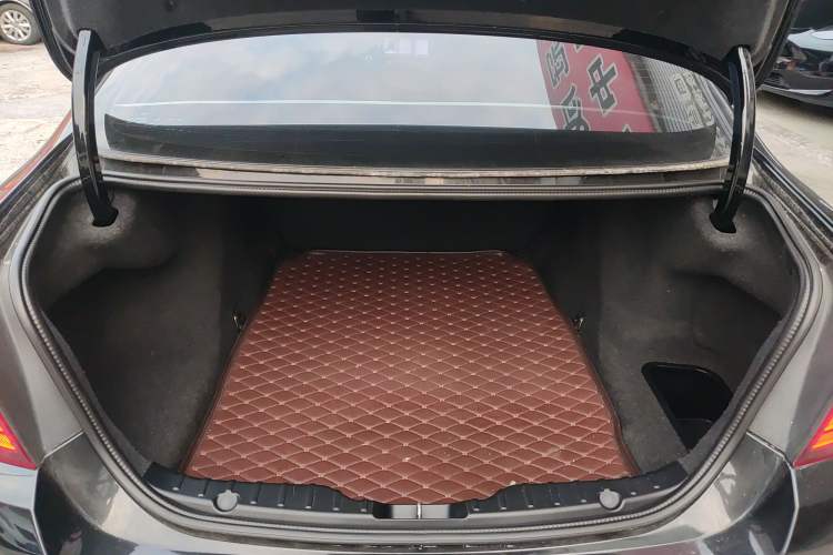 Used BMW 5 Series 2015 520i Elegant Edition
