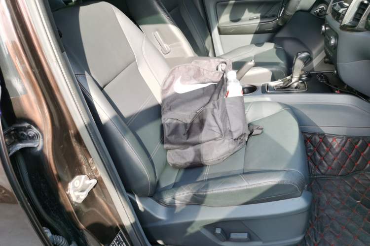 Used Ford Everest 2016 2.0T Gasoline Automatic 4x4 Flagship Edition
