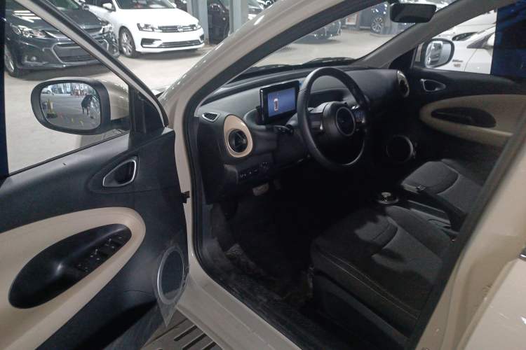 Used Wuling Bingo 2024 203km Light Edition
