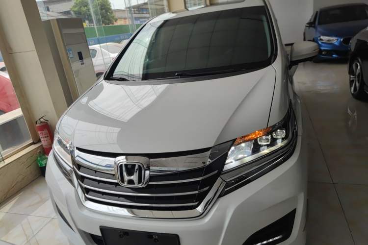 Used Honda Elysion 2016 2.4L Comfort Edition

