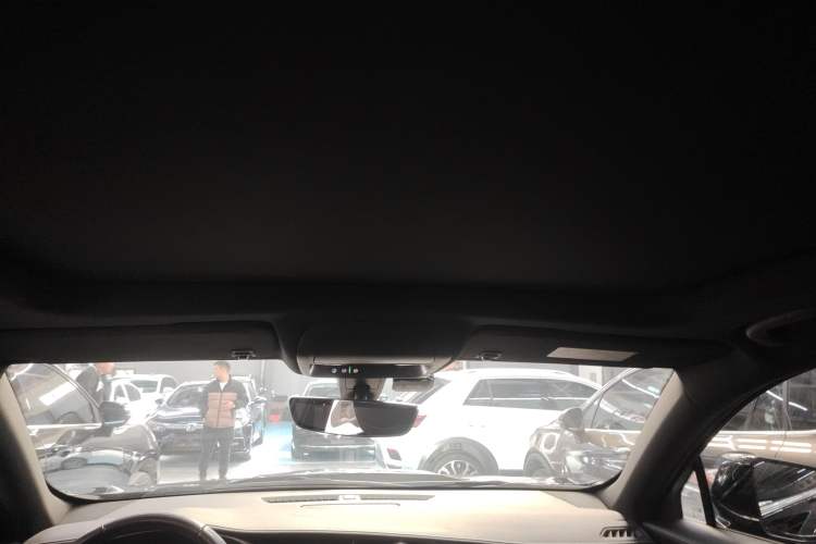 Used Cadillac XT4 2018 28T Two-Wheel Drive Tech Version
