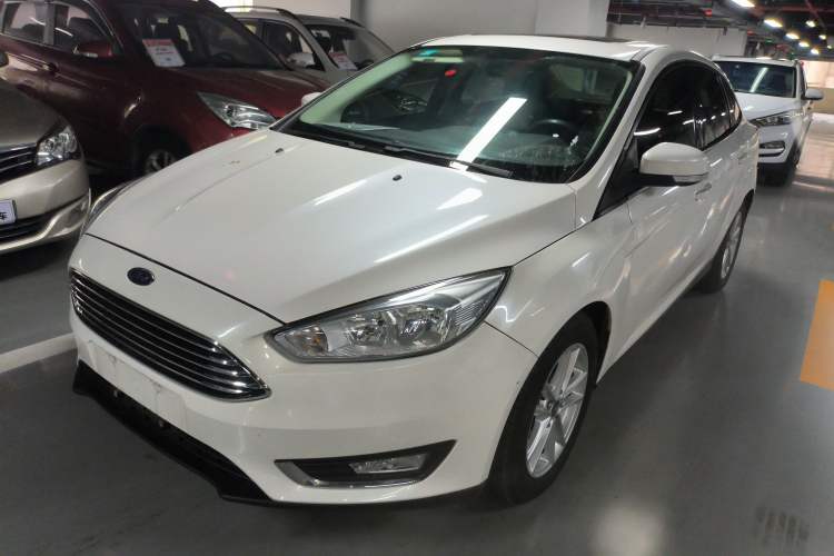 Used Ford Focus 2015 Sedan 1.6L Automatic Trend Model

