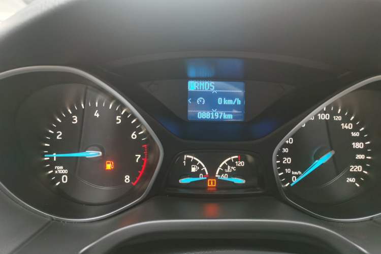 Used Ford Focus 2015 Hatchback 1.6L Automatic Fashion Edition
