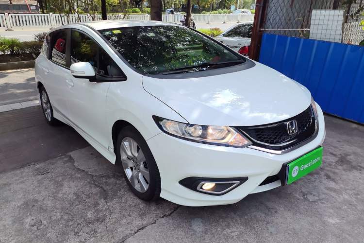 Used Honda Jade 2013 1.8L automatic Comfort version 5 seats