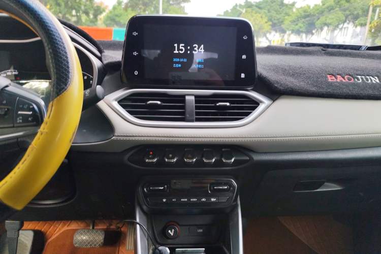 Used Baojun 510 2017 1.5L Automatic Fashion Model