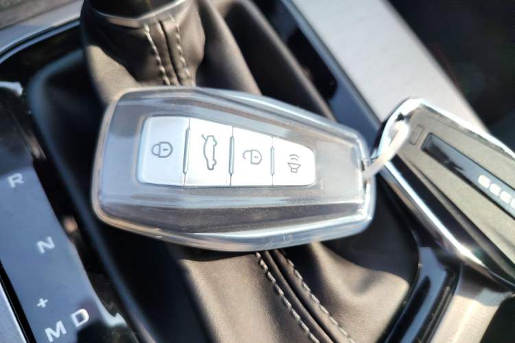 Used Geely Auto Emgrand 2022 4th Generation 1.5L CVT Luxury Model
