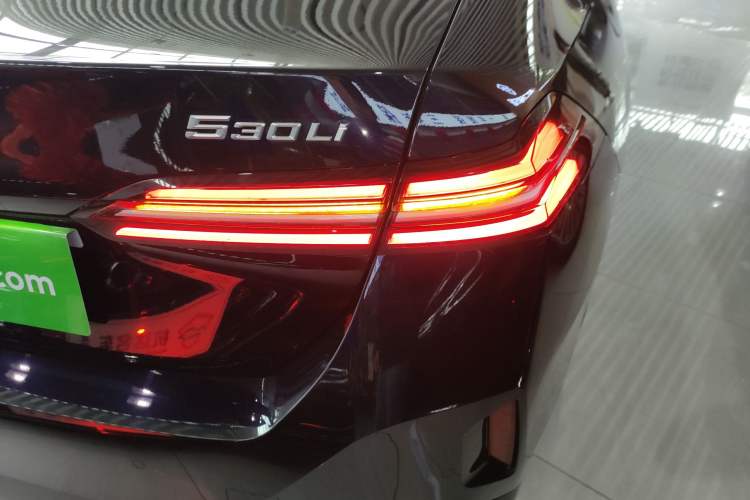 Used BMW 5 Series 2025 530Li Luxury Edition M Sport Package