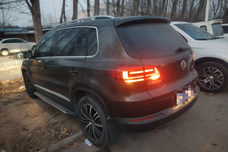 Used Volkswagen Tiguan 2015 1.8TSI Automatic All-Wheel-Drive Luxury Model
