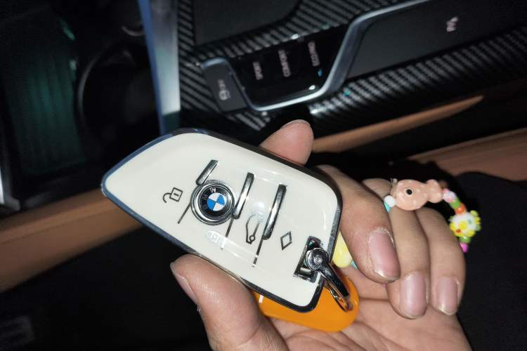 Used BMW 5 Series 2019 Facelifted 530Li Leading Edition M Sport Package
