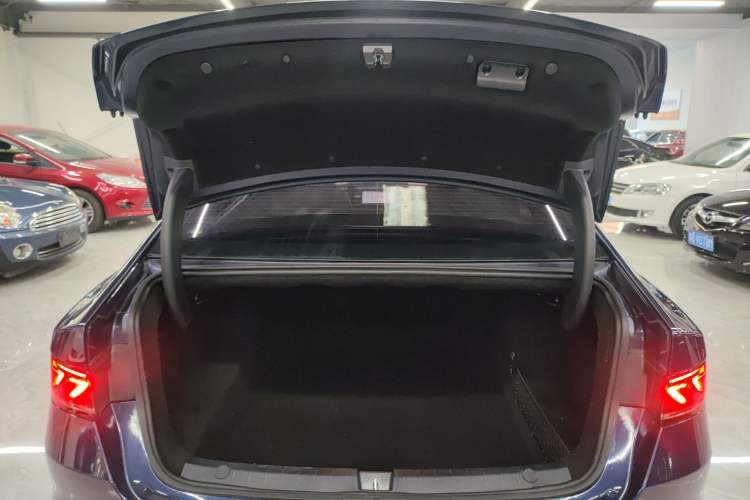 Used BYD Qin PLUS 2023 Champion Edition DM-i 55KM Leading Model
