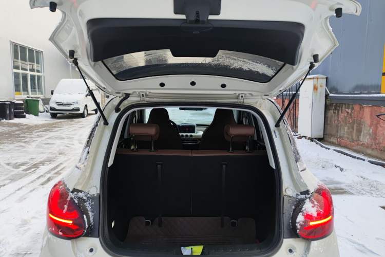 Used Wuling Bingo 2024 333 km Enjoyment Version
