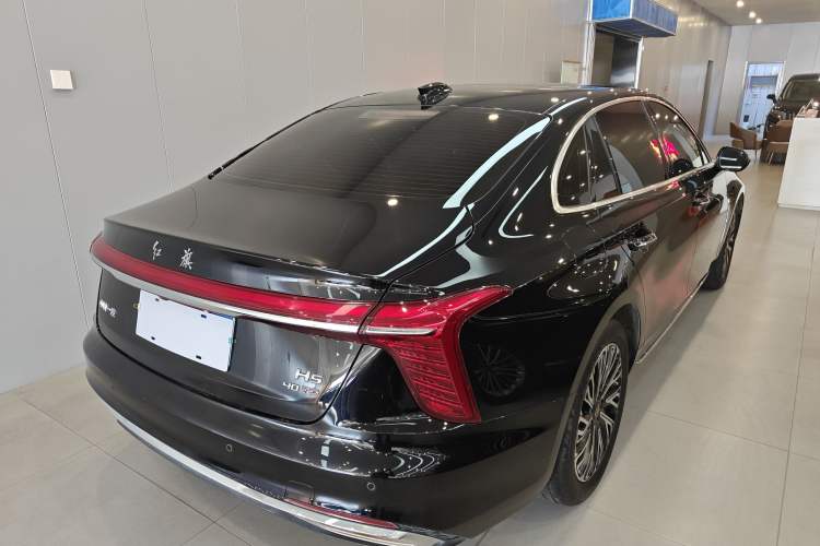Used Hongqi H5 2024 2.0T Automatic Smart Connect Flagship Edition
