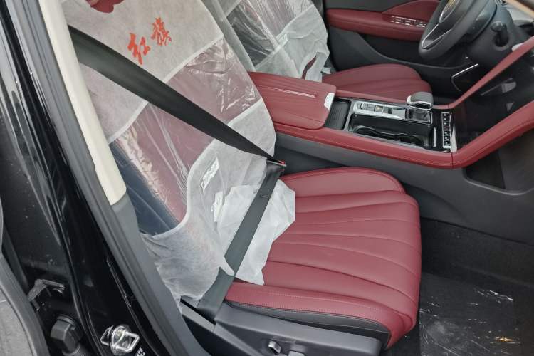 Used Hongqi H5 PHEV 2025 170 Super Hybrid Version
