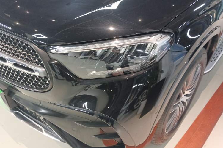 Used Mercedes-Benz GLC 2023 GLC 300 L 4MATIC Dynamic Edition 5-seater