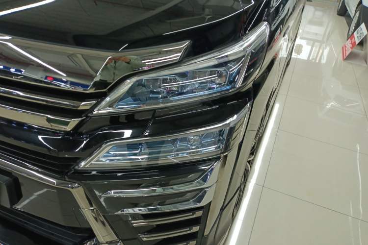 Used Toyota Vellfire 2020 Dual-Engine 2.5L HV Prestige Edition
