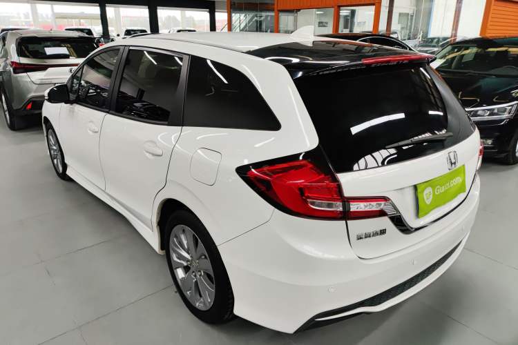 Used Honda Jade 2017 1.8L Automatic Classic Edition 5 seats