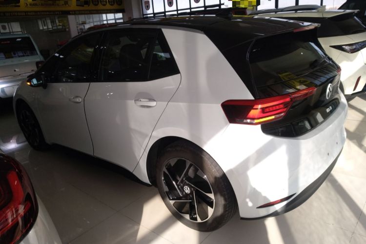 Used Volkswagen ID.3 2025 Smart Version Pure & Intelligent Enjoyment Edition