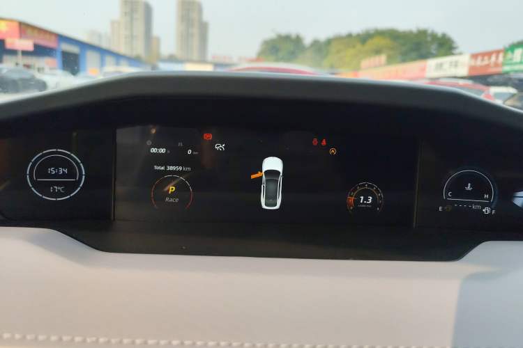 Used Changan UNI-V 2022 1.5T Prestige Version