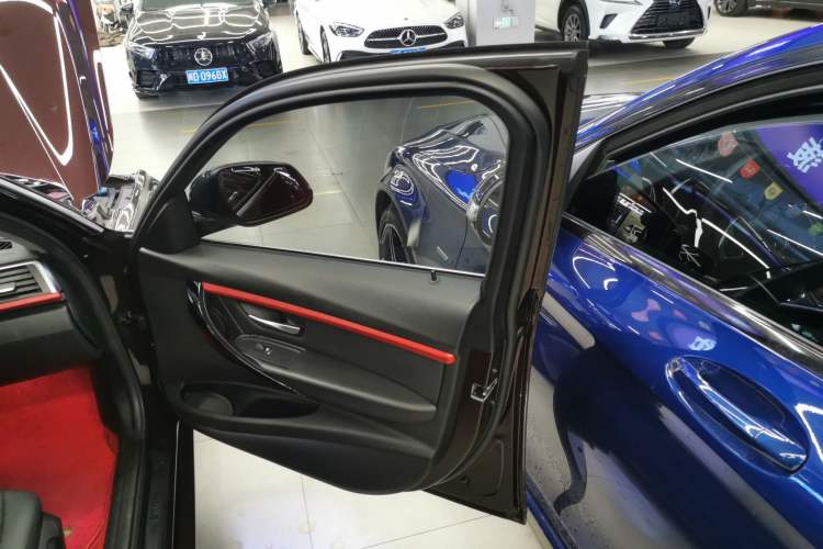 Used BMW 3 Series 2017 320Li Fashion Model
