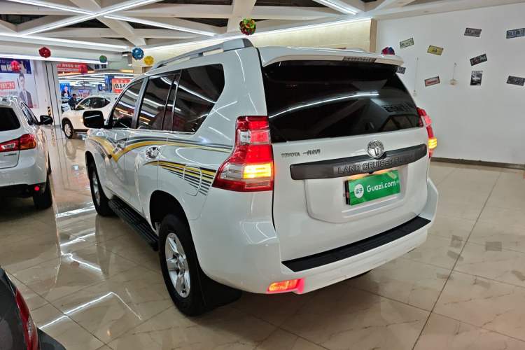 Used Toyota Prado 2016 2.7L Automatic Standard Edition
