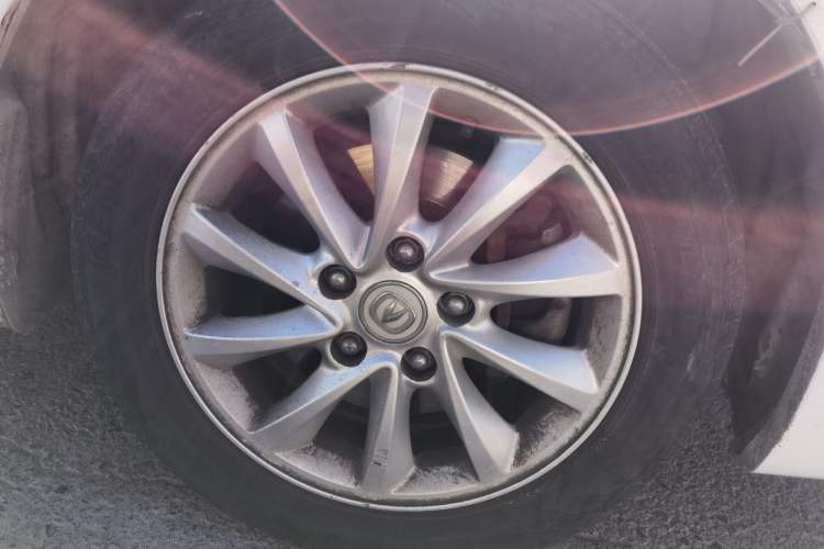 Used Changan Alsvin V7 2015 1.6L Manual Joyride Model China IV Standard
