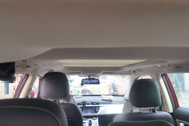 Used Geely Auto Emgrand X7 Sport 2020 1.8TD DCT Two-Wheel Drive Smart Connect 4G-Enabled Version
