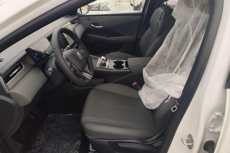 Used BYD Qin PLUS 2025 DM-i Smart Drive 55KM Leading Model
