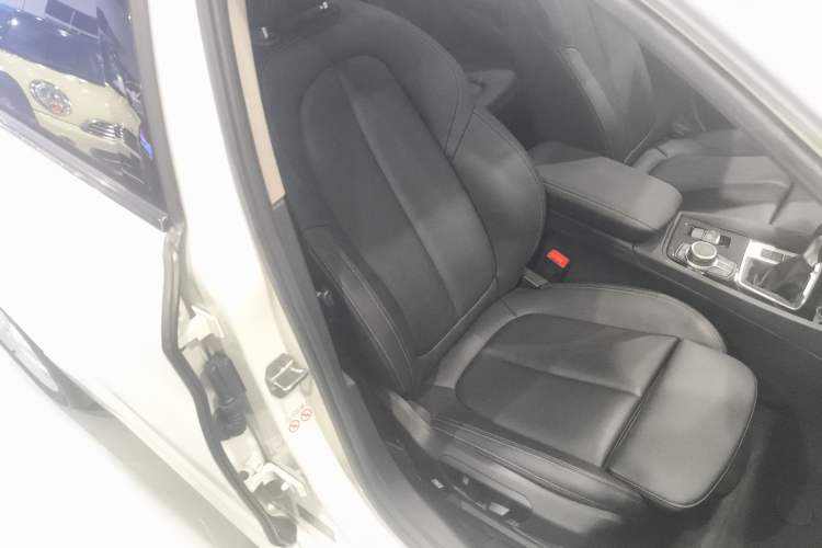 Used BMW 1 Series 2019 118i M Sport Package
