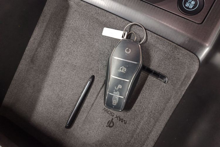 Used BYD Song L EV 2024 662 km Excellence Version
