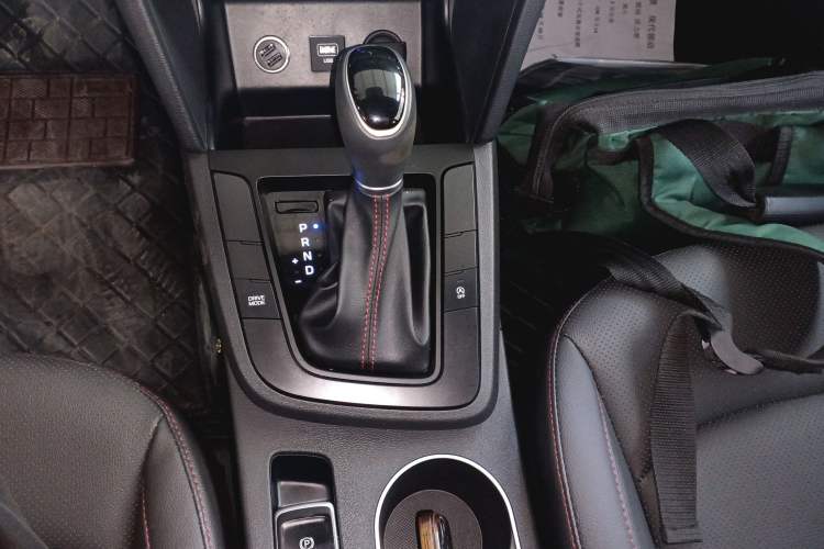 Used Hyundai Elantra 2020 1.4T Dual-Clutch Xuan Dong · Dynamic Version
