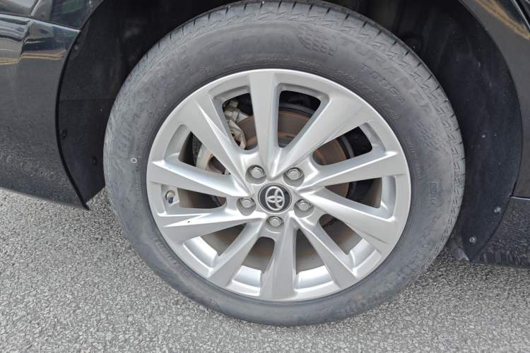 Used Toyota Camry 2023 2.0GVP Premier Edition
