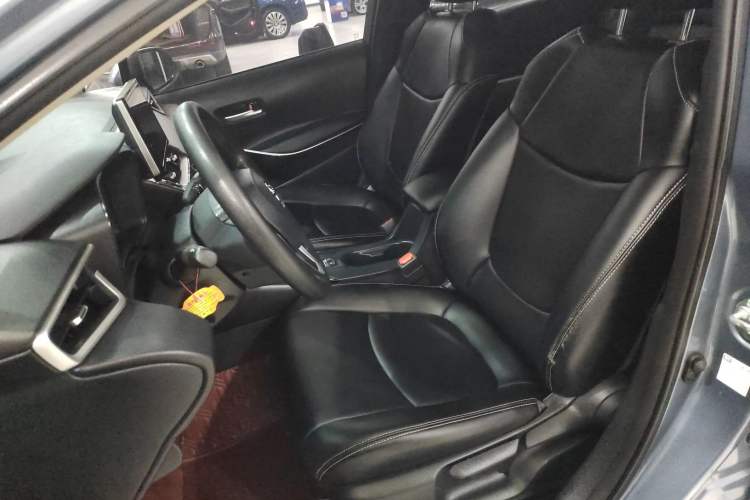 Used Toyota Corolla 2021 Dual-Motor 1.8L E-CVT Elite Edition
